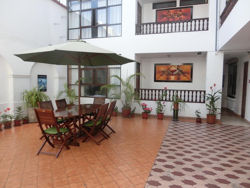 Hotel Miraflores Lodge Lima Kültér fotó